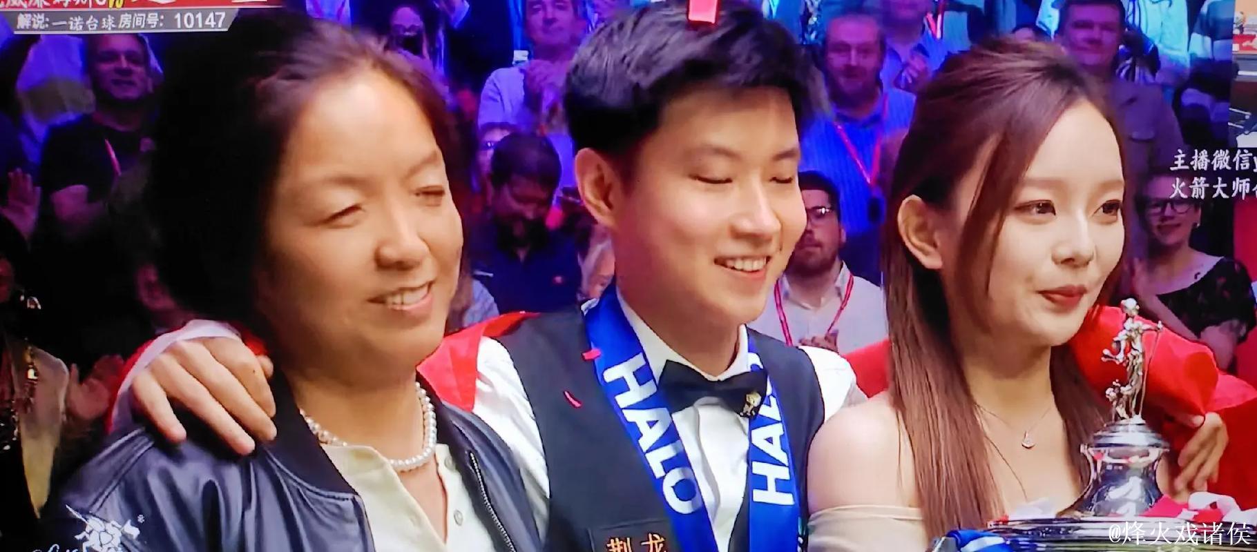 斯诺克英锦赛-赵心童6-1大胜龙泽煌 晋级16强 斯诺克英锦赛-赵心童6-1大胜龙泽煌 晋级16强